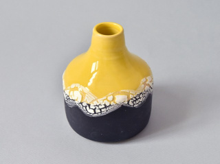 wazonik typu bud vase UHURU